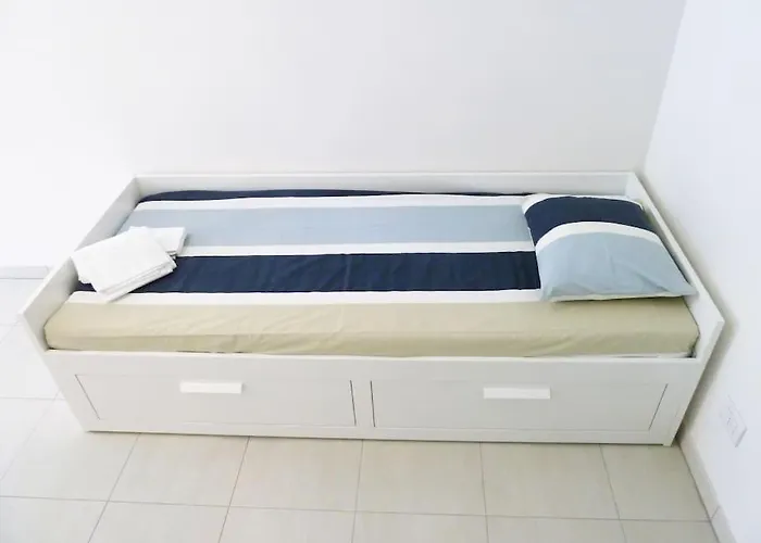 Modern & Strategic * Siena